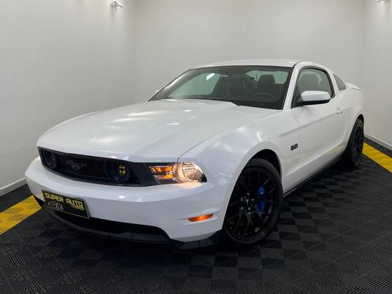 FORD MUSTANG 5.0 GT COUPÉ V8 GASOLINA 2P MANUAL